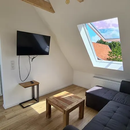 Naturhof Buschwiesen - *